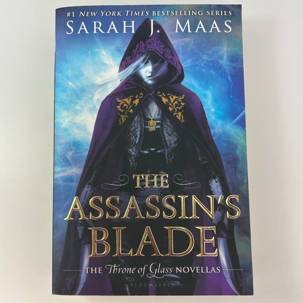 The Assassin's Blade Paperback by Sarah J. Maas Throne of Glass